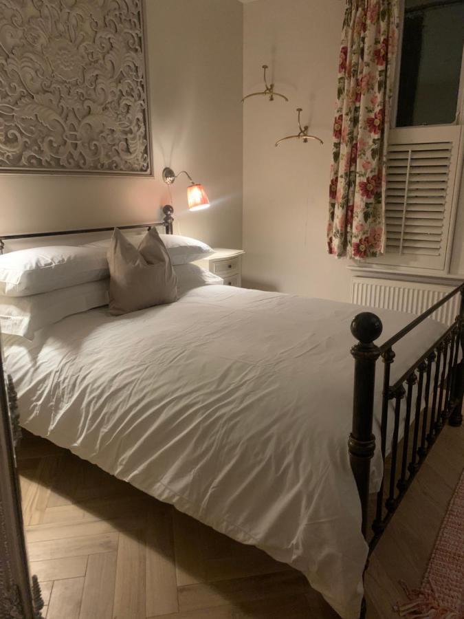 Private Apartment - 3 Bedrooms Harrogate Eksteriør billede