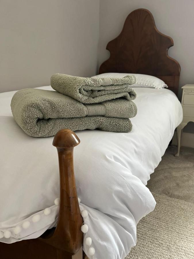 Private Apartment - 3 Bedrooms Harrogate Eksteriør billede